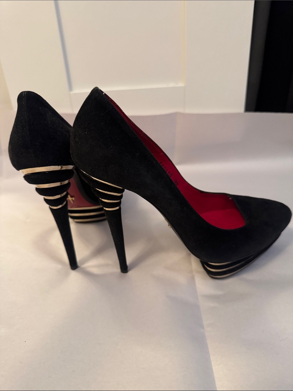 Cesare Paciotti Black Suede leather high Heels platform Pumps with Red Interior